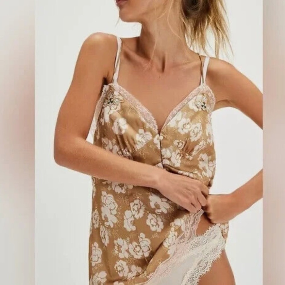 Free People Intimately Night Special Cami, Size S, NWT
